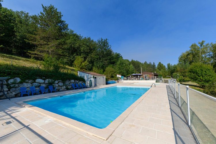 Lac Agen, Lac Lot-et-Garonne, Location avec base de loisirs Agen, Location avec base de loisirs Lot-et-Garonne, Location chalet Agen, Location chalet Lot-et-Garonne, Location gîte Agen, Location gîte Lot-et-Garonne, Pêche Agen, Pêche Lot-et-Garonne, Vacance campagne Agen, Vacance campagne Lot-et-Garonne